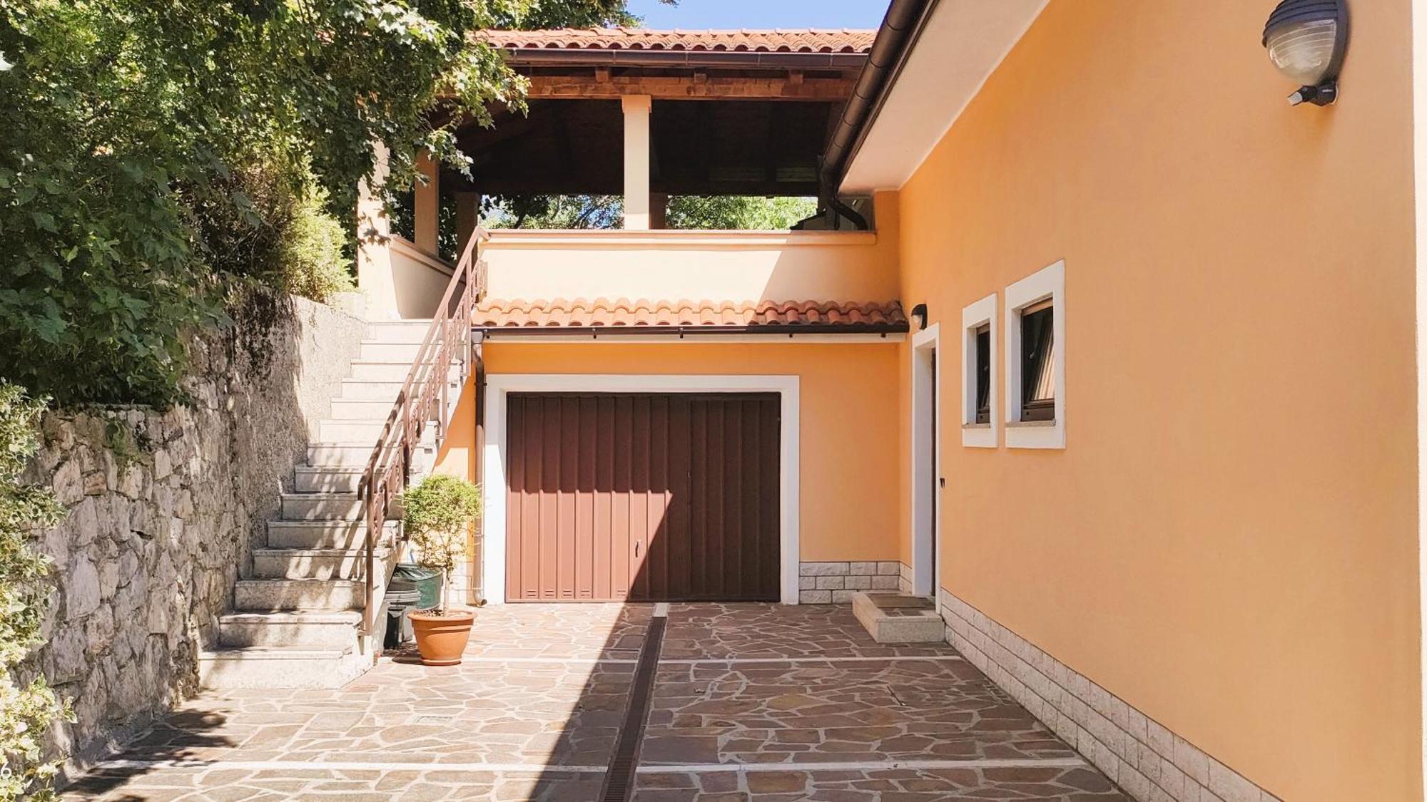 Apartment Pergola Veprinac Eksteriør bilde