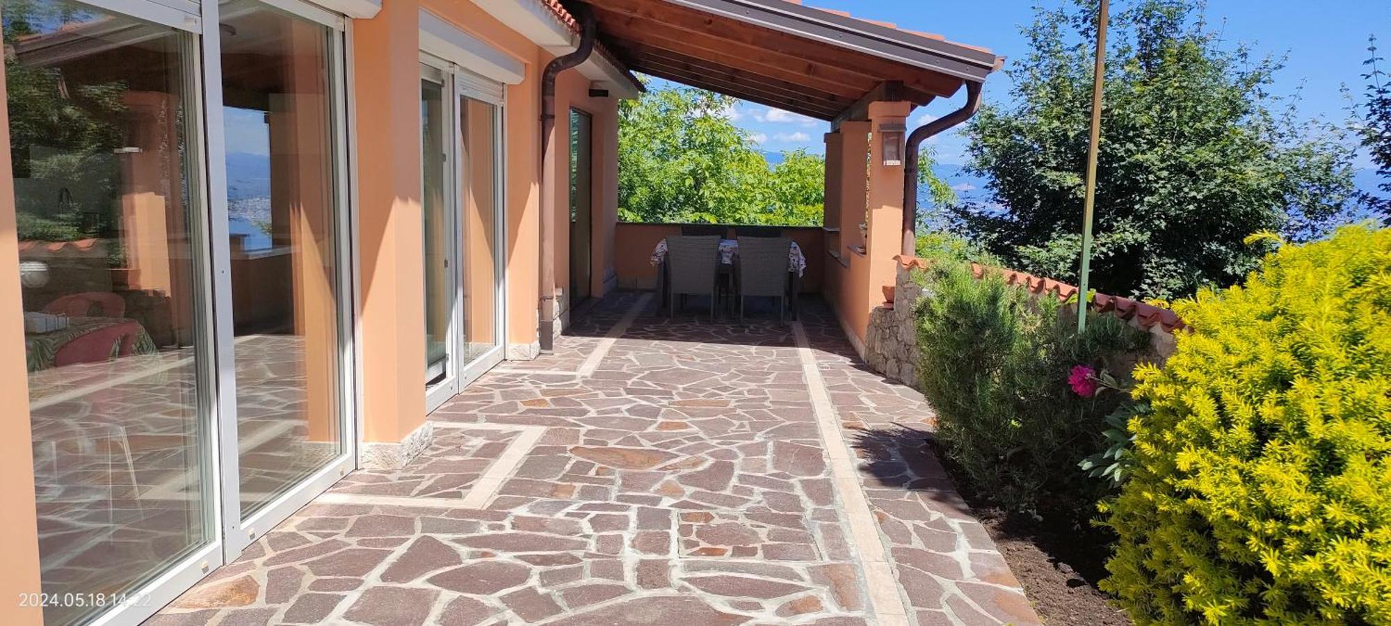 Apartment Pergola Veprinac Eksteriør bilde