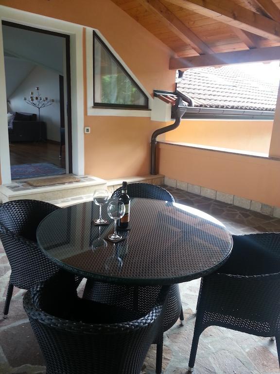 Apartment Pergola Veprinac Eksteriør bilde
